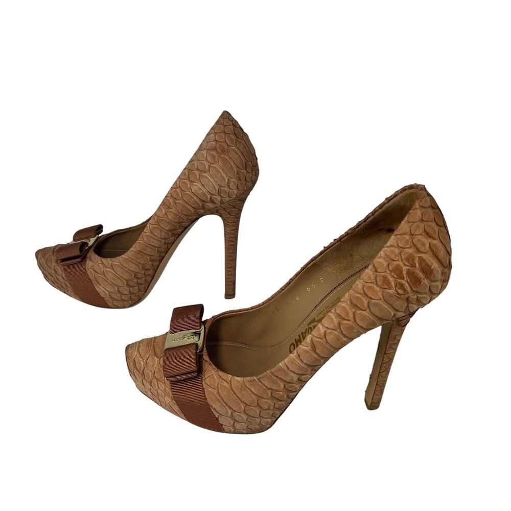 Salvatore Ferragamo Python Vara Bow Platform Pump… - image 3